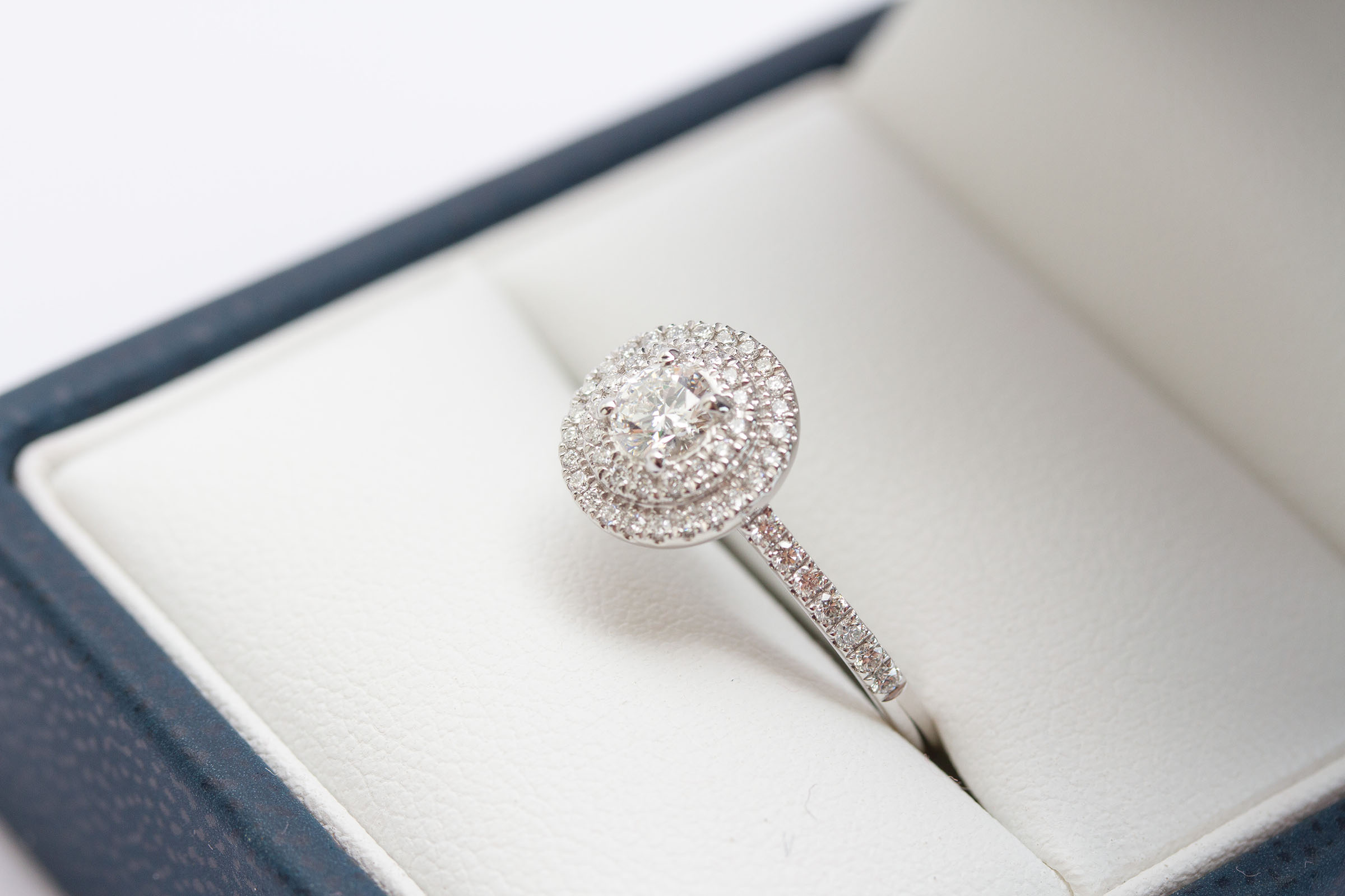 12600055 Platinum And Diamond Two Row Halo Ring - Image 4