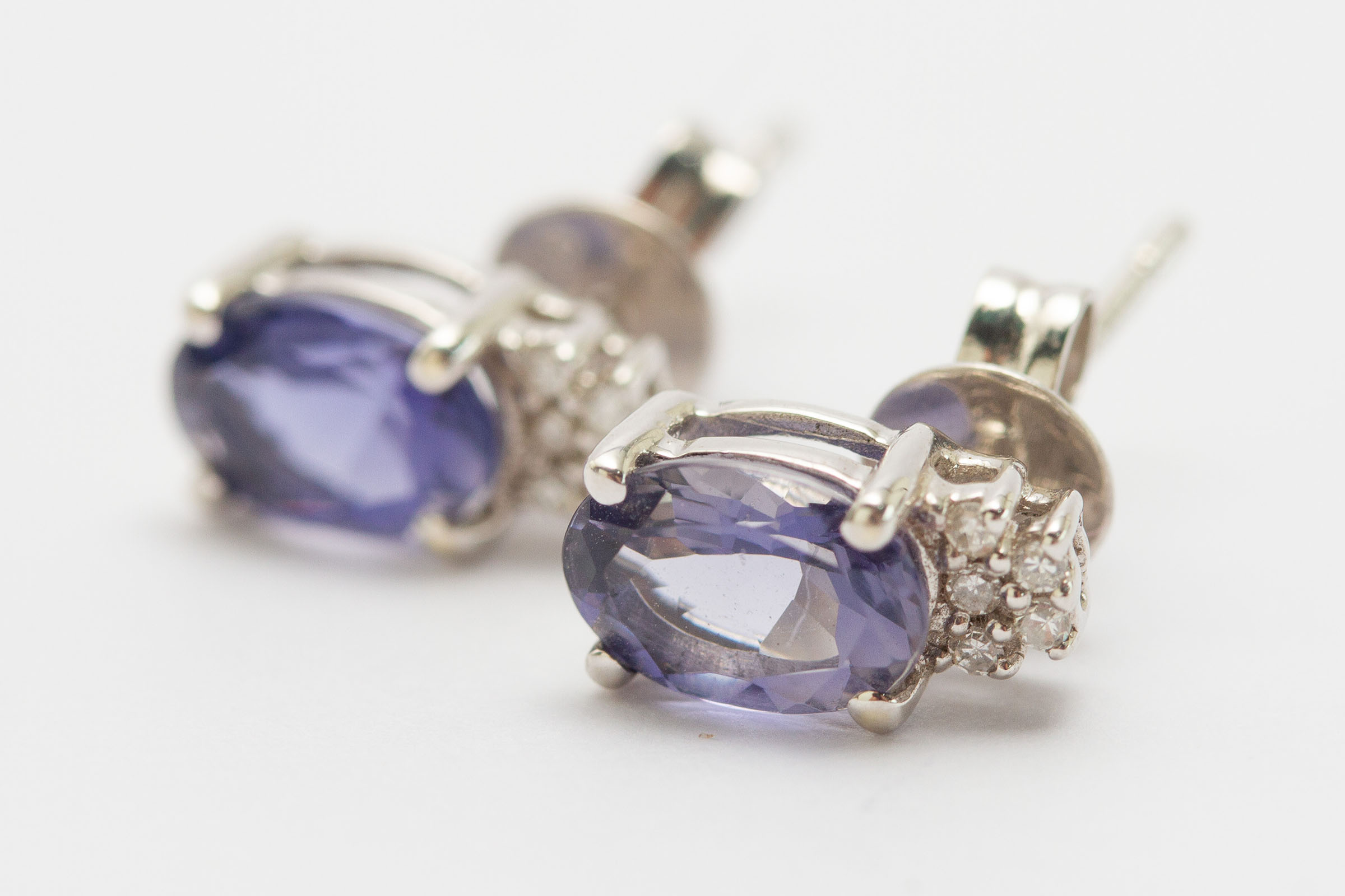 31200125 9ct White Gold Iolite And Diamond Earrings