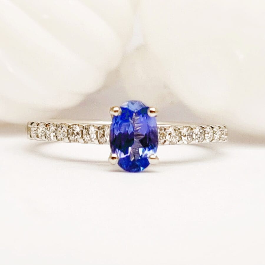 14600004 Platinum Oval 0.60ct Tanzanite And Diamond Ring