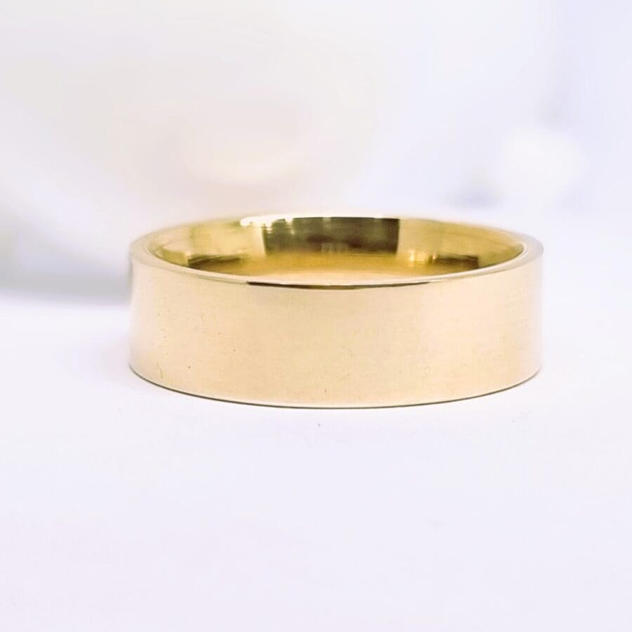 11200043 9ct Yellow Gold Flat 6mm Court Wedding Band