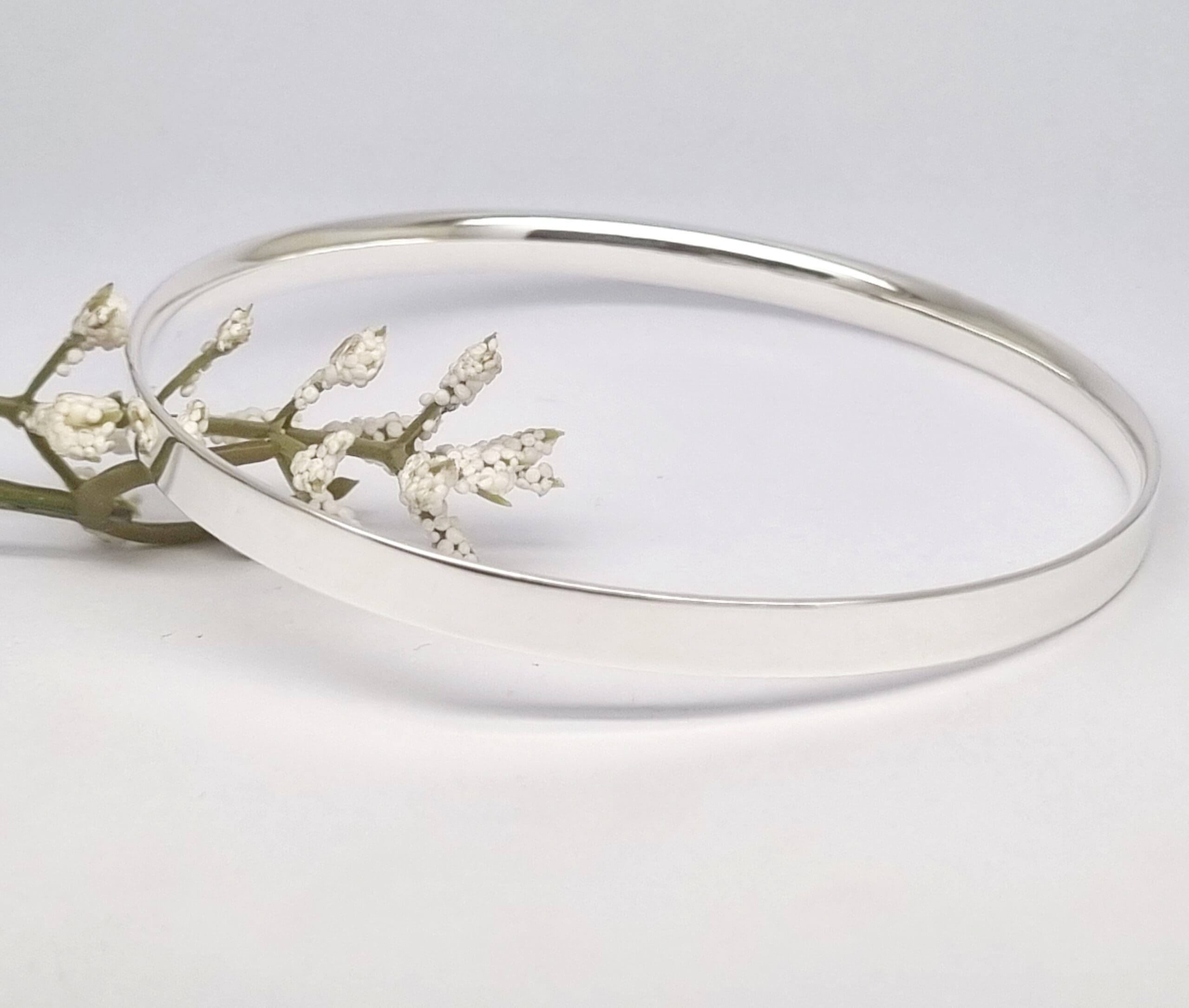 40100152 925 Sterling Silver Plain Flat Bangle