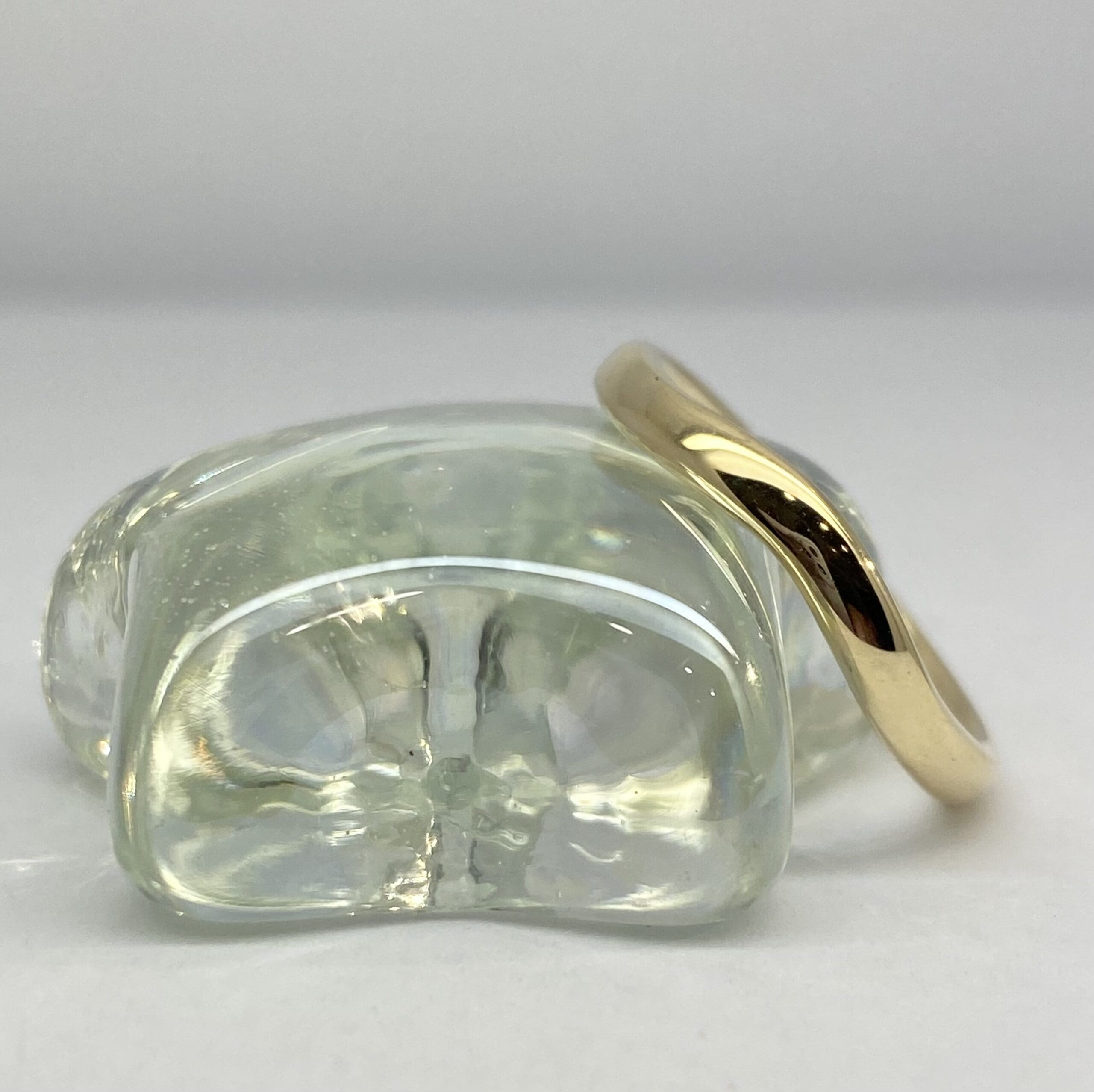 11200052 9ct Yellow Gold 2.5mm Contoured Wedding Band - Image 3