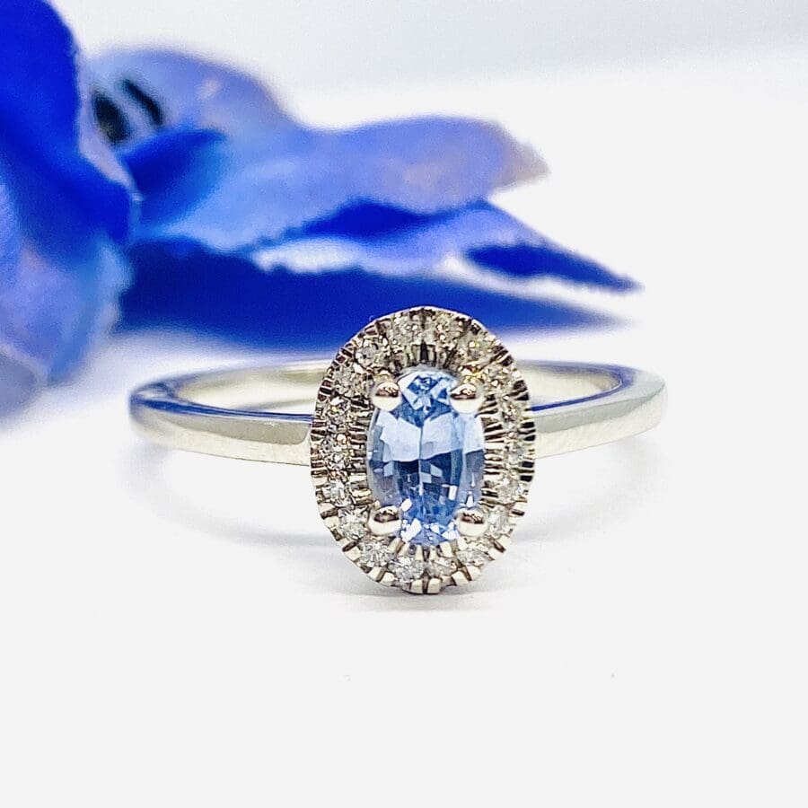 15600048 Platinum Sapphire And Diamond Halo Cluster Ring