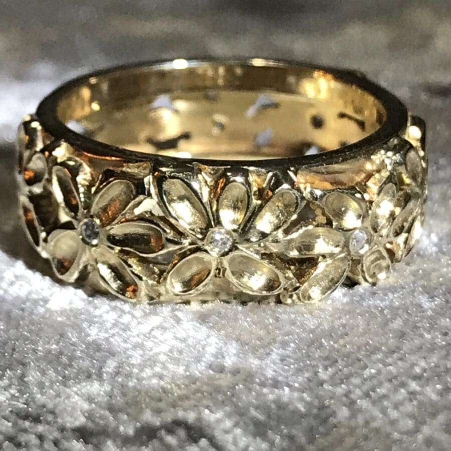 410 Diamond Daisy Ring Commission