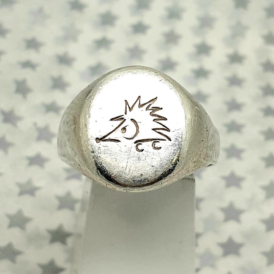 010 Commission Engraving Hedgehog Silver Ring