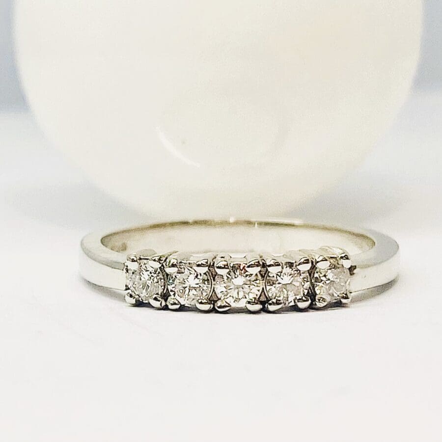 13600086 Platinum and Diamond 5 Stone Eternity Ring