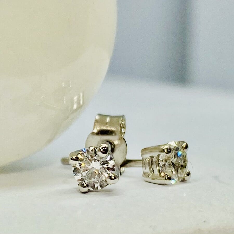 33700059 Platinum and Diamond 0.38ct Stud Earrings