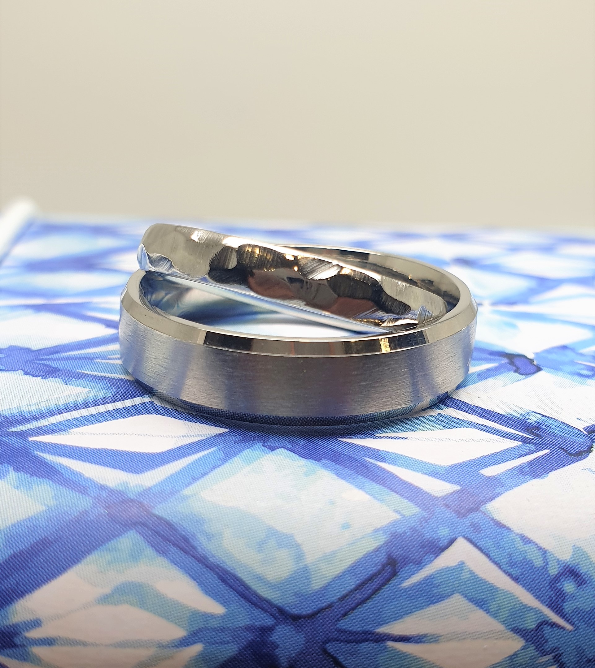 107 Commission His And Hers Beaten And polished Bands