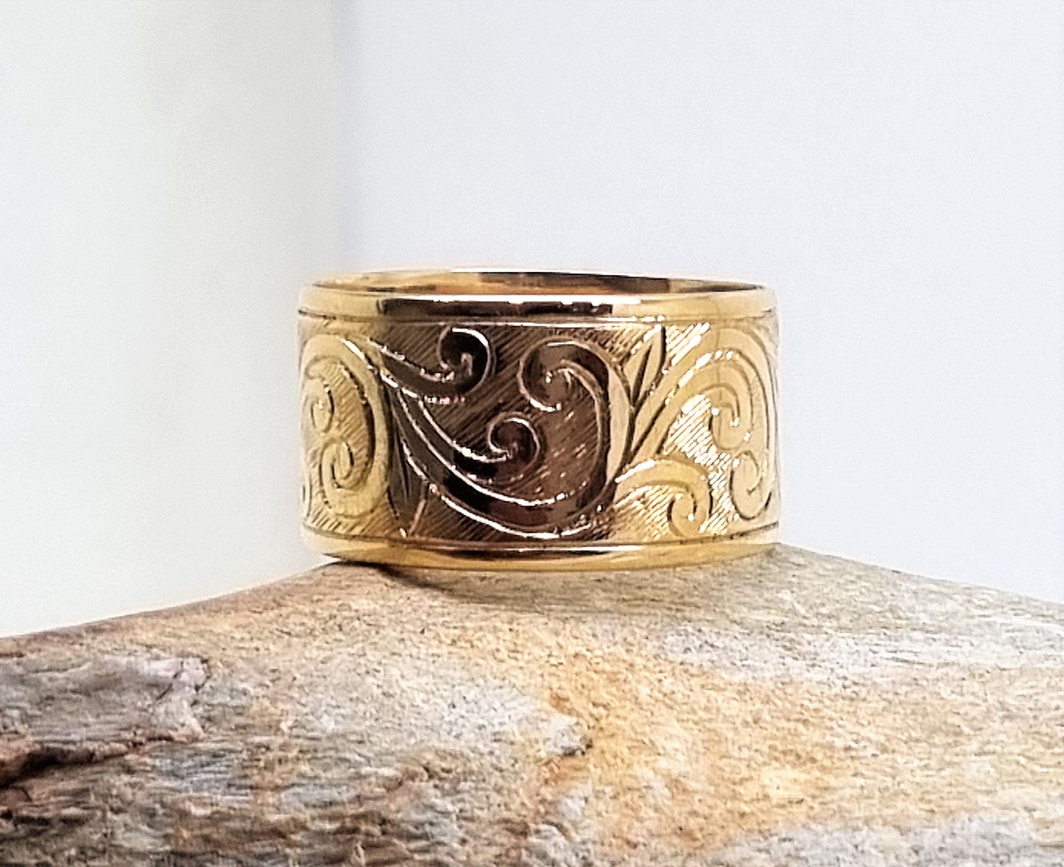006 Commission Engraving Yellow Gold Wedding Band Commission