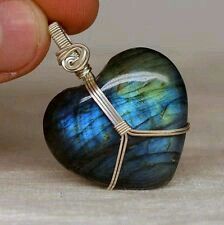 Caged Stone Pendant Inspiration