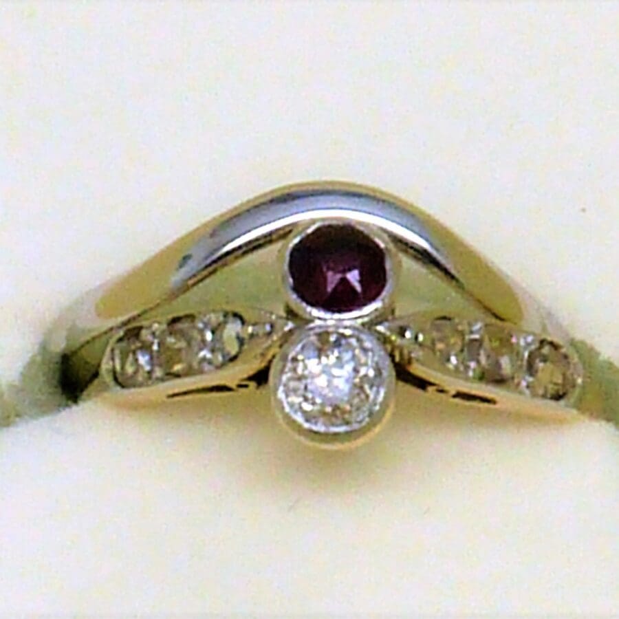 207 Commission Curved Wedding Band