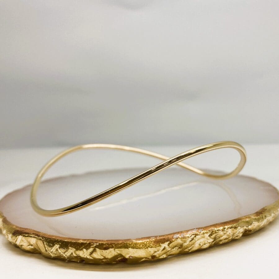 502 Commission 9ct Yellow Gold "Infinity" Hand Made Bangle