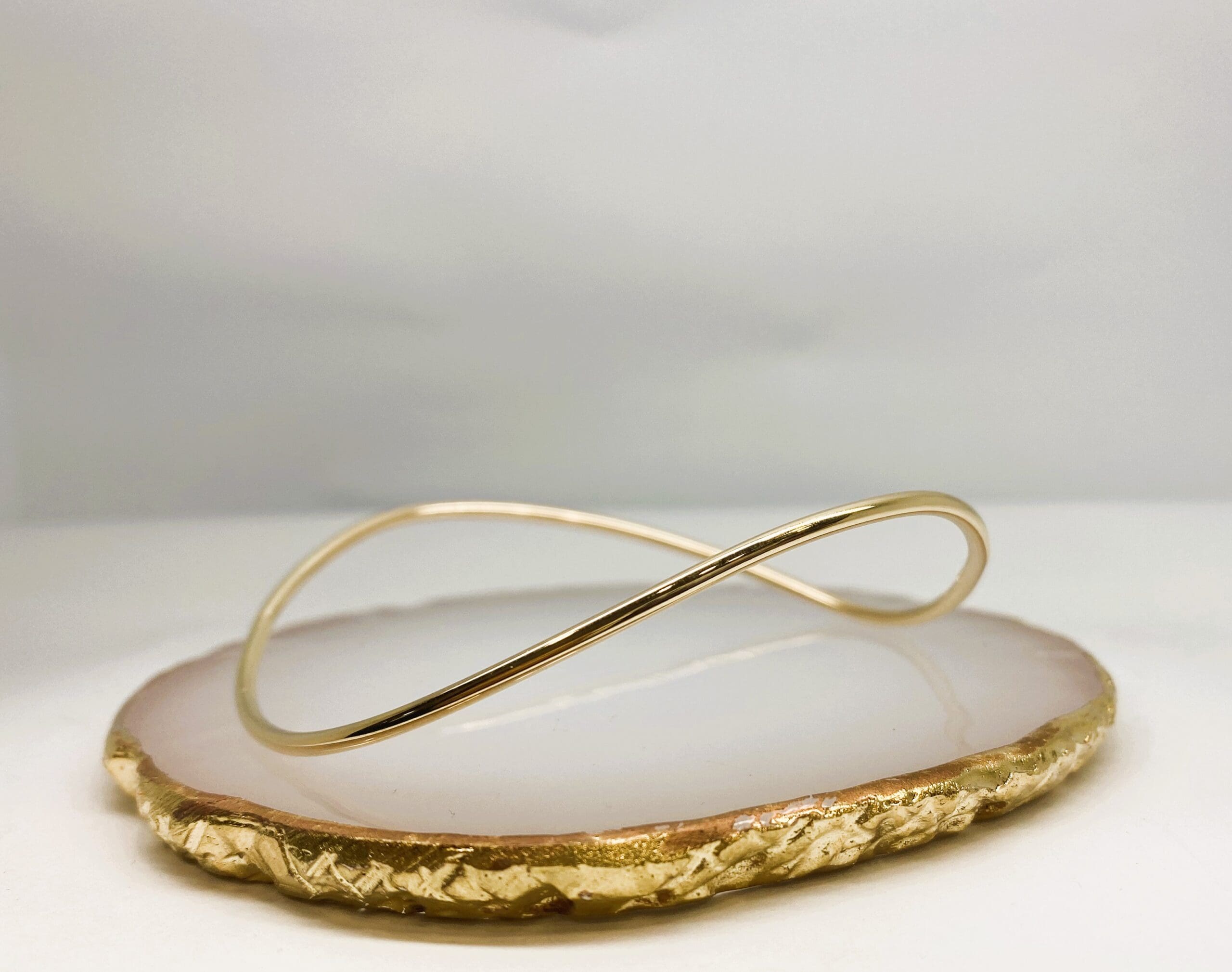 502 Commission 9ct Yellow Gold "Infinity" Hand Made Bangle