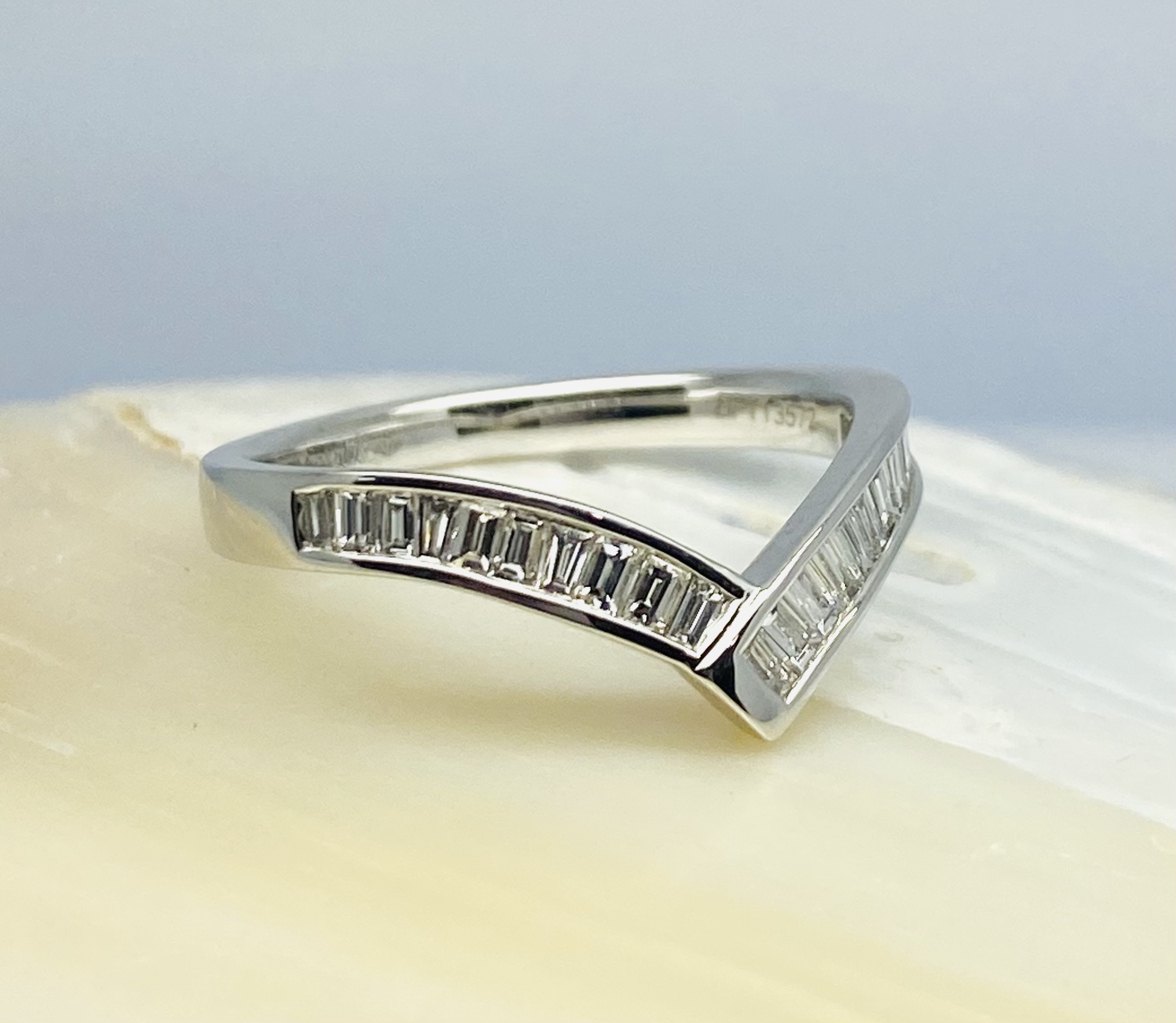 11600032 Platinum And Diamond 0.40ct Wishbone Ring - Image 2