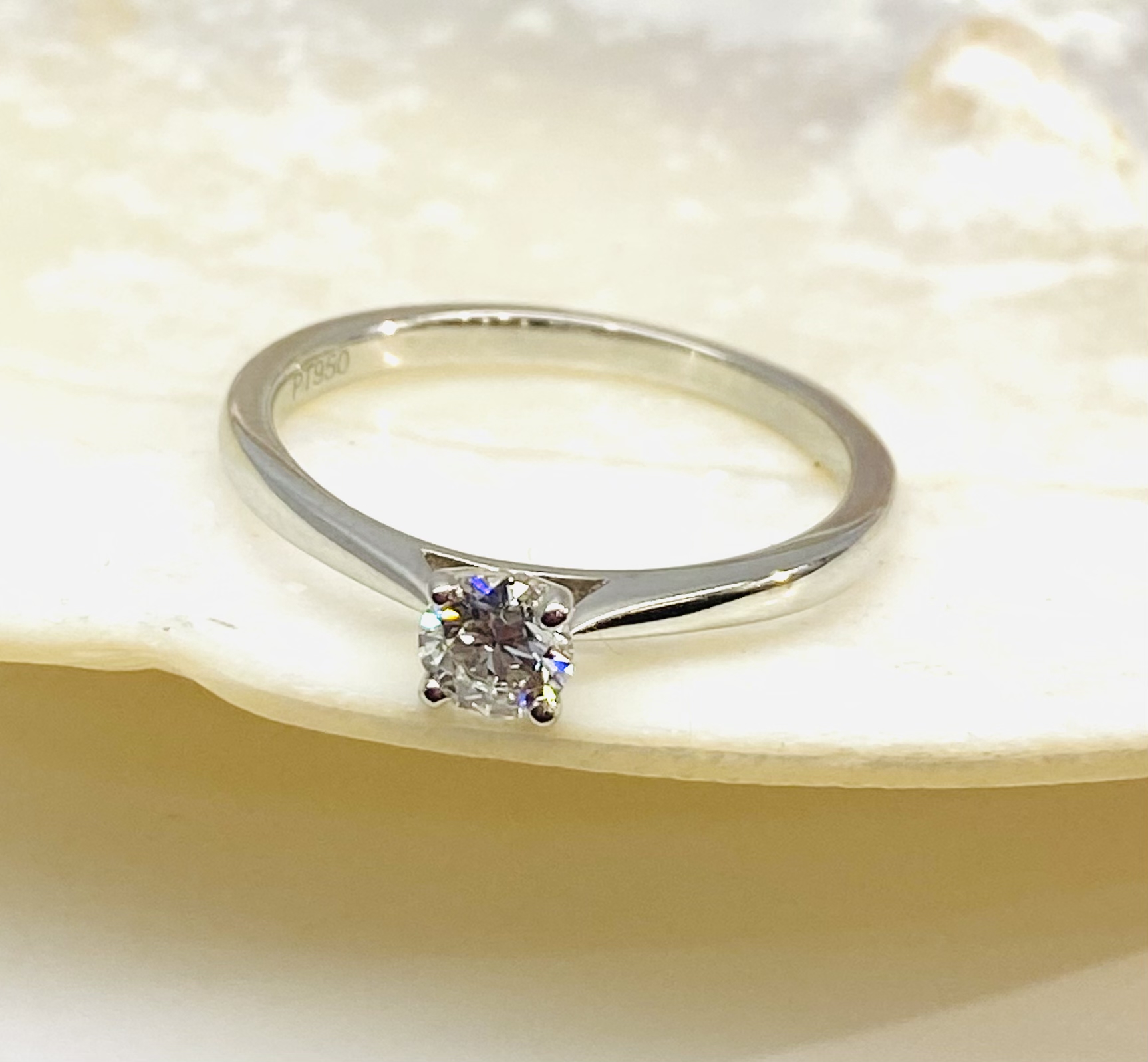 12600100 Platinum And Diamond 0.26ct Round Solitaire Engagement Ring - Image 3