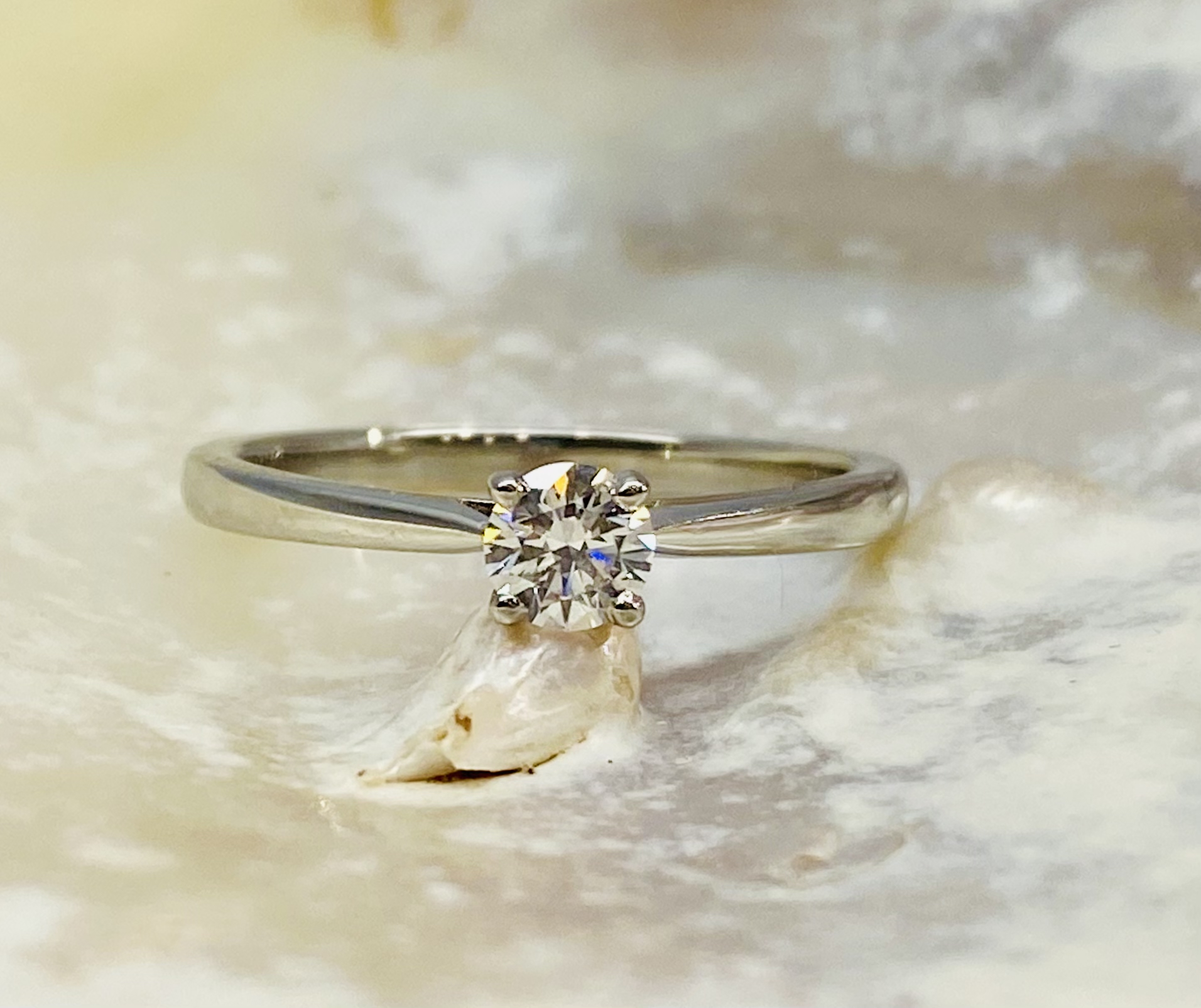 12600100 Platinum And Diamond 0.26ct Round Solitaire Engagement Ring