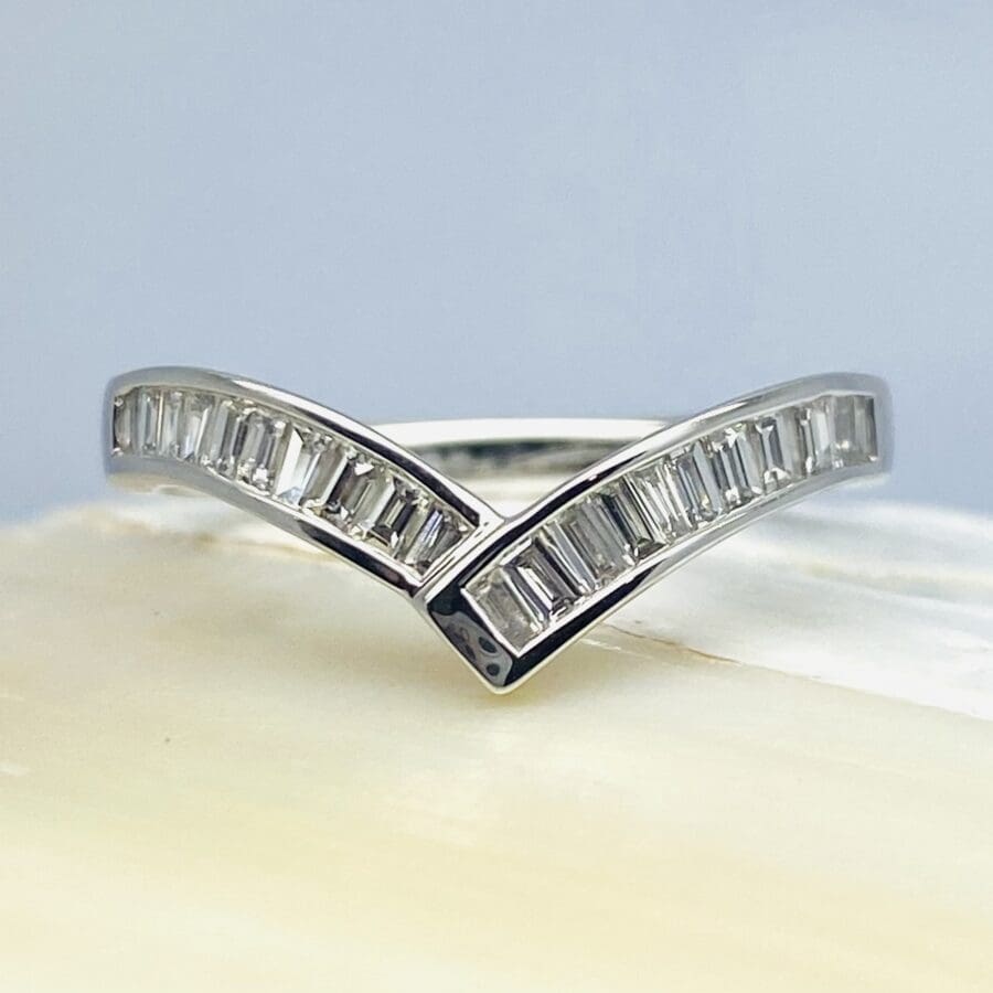 11600032 Platinum And Diamond 0.40ct Wishbone Ring