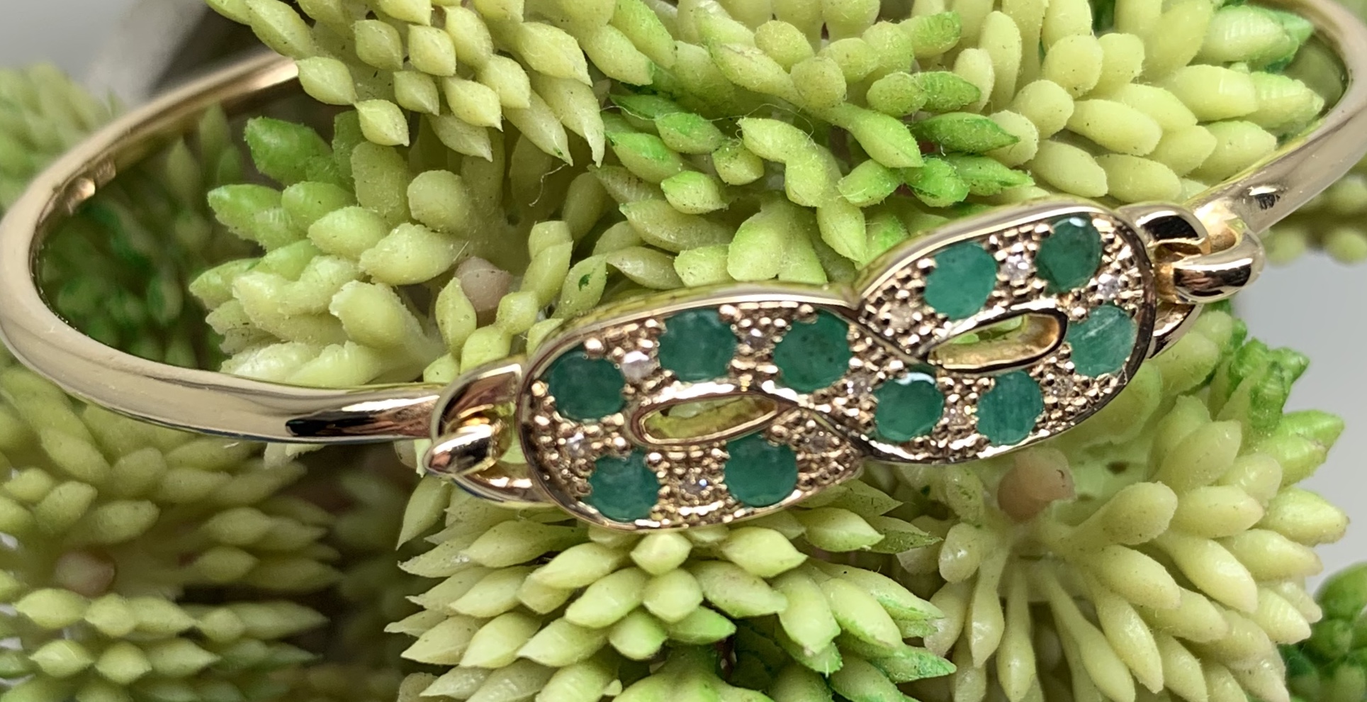 520 Commission Emerald Bracelet Yellow Gold - Image 5