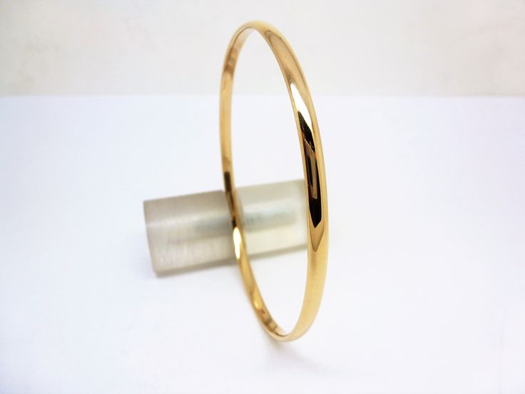 517 Commission Soft Curve Polished Plain Bangle