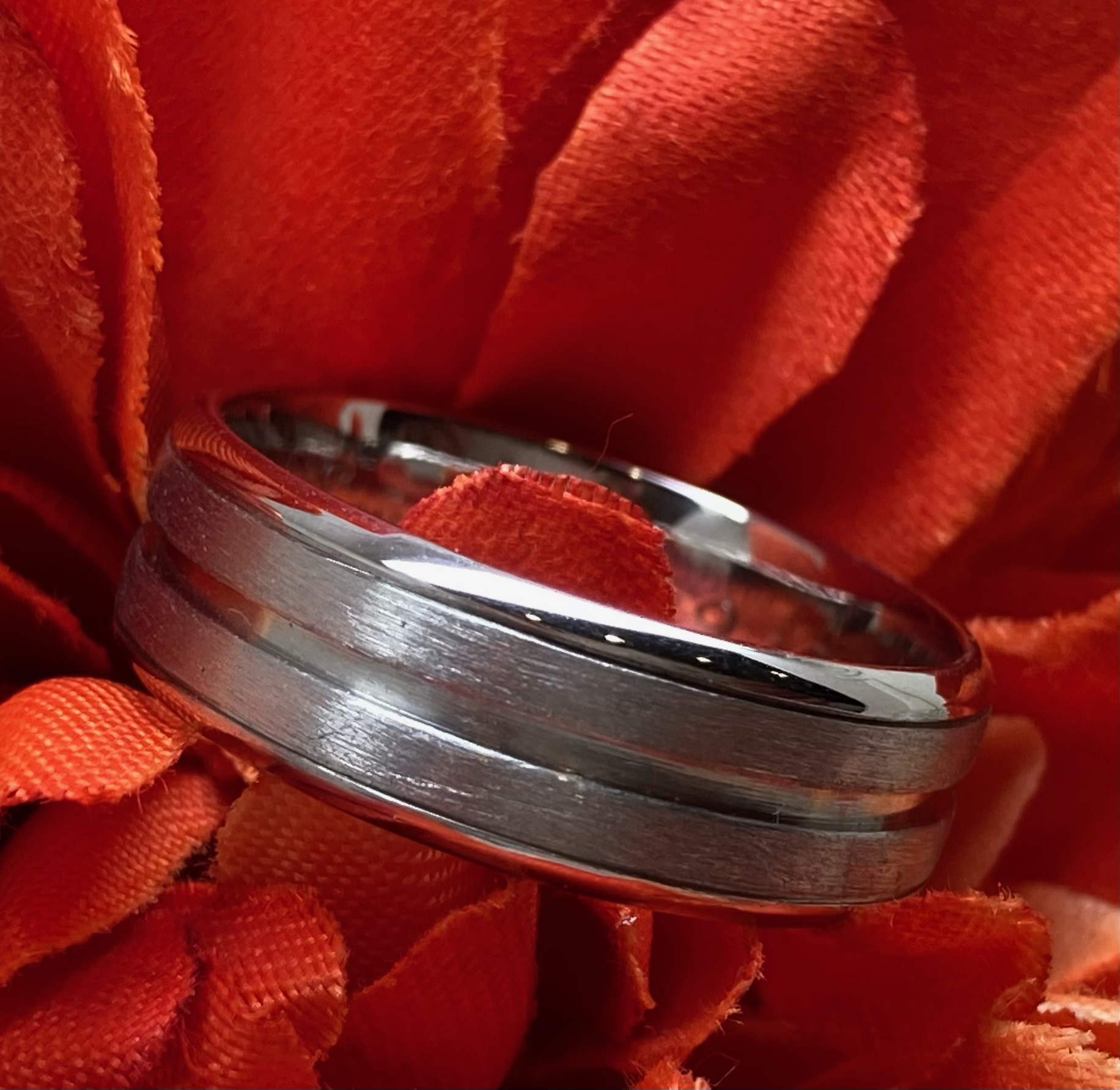 614 Commissions Before And After Damaged Men's Wedding Ring - Image 6