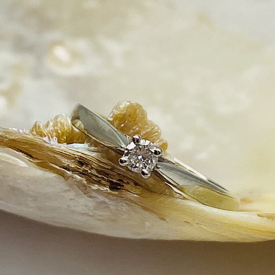 12600103 Platinum And Diamond 0.12ct Engagement Ring