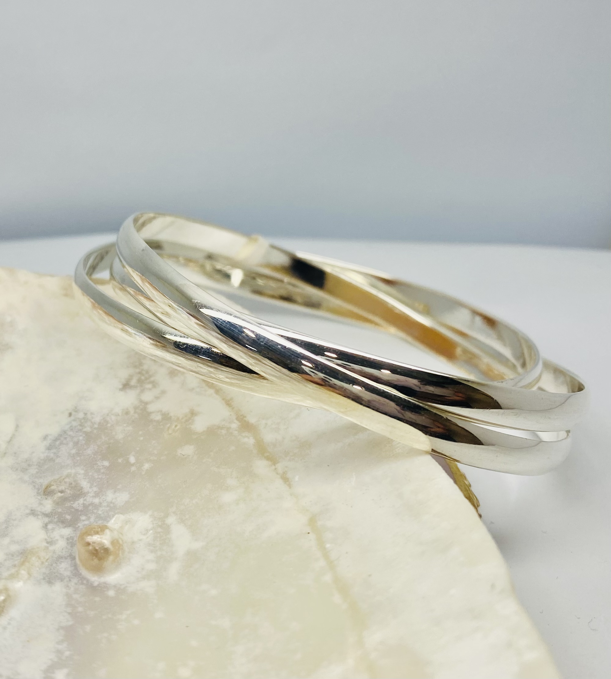 40100121 925 Sterling Silver Three Entwined D Shaped Bangles - Image 3