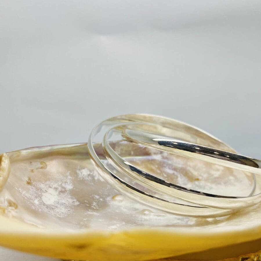 40100121 925 Sterling Silver Three Entwined D Shaped Bangles