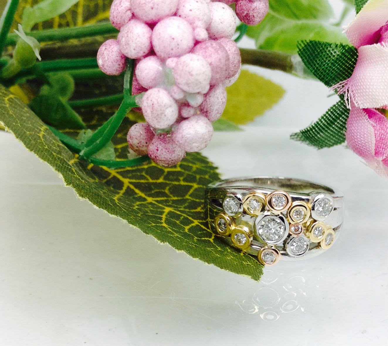 655 Mixed Gold Rings Remodelled Into a Stunning "Bubble" Style Dress Ring - Image 3