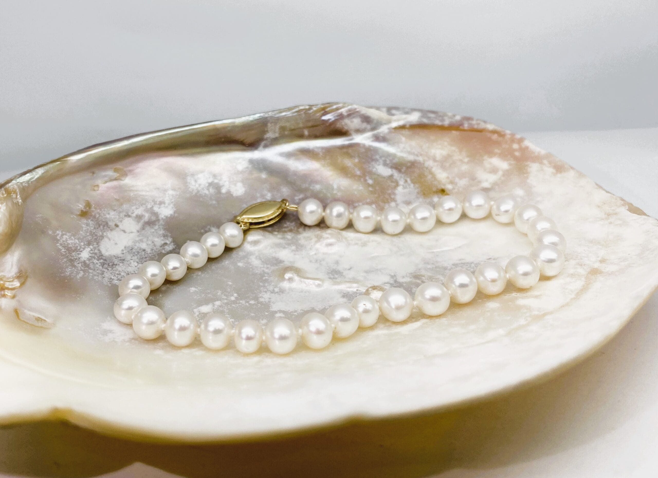 41300022 14K Yellow Gold Cultured White Pearl Bracelet - Image 2