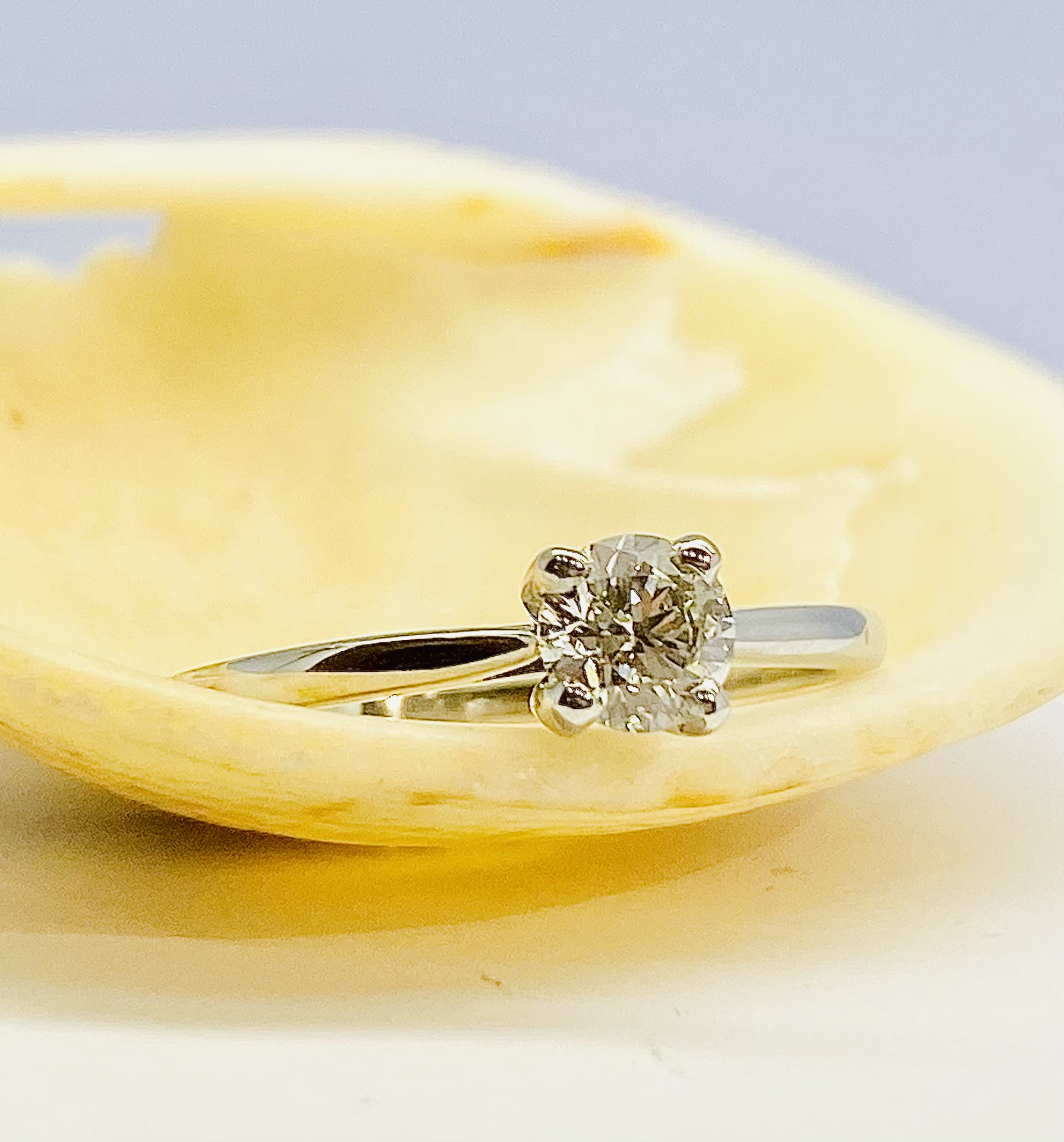 12600106 Platinum And Diamond 0.50ct Round Solitaire Engagement Ring