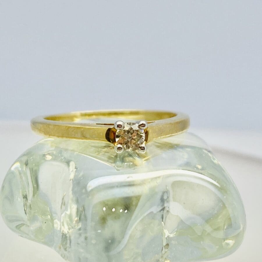 12200048 9ct Yellow Gold Diamond 0.12ct Solitaire Engagement Ring