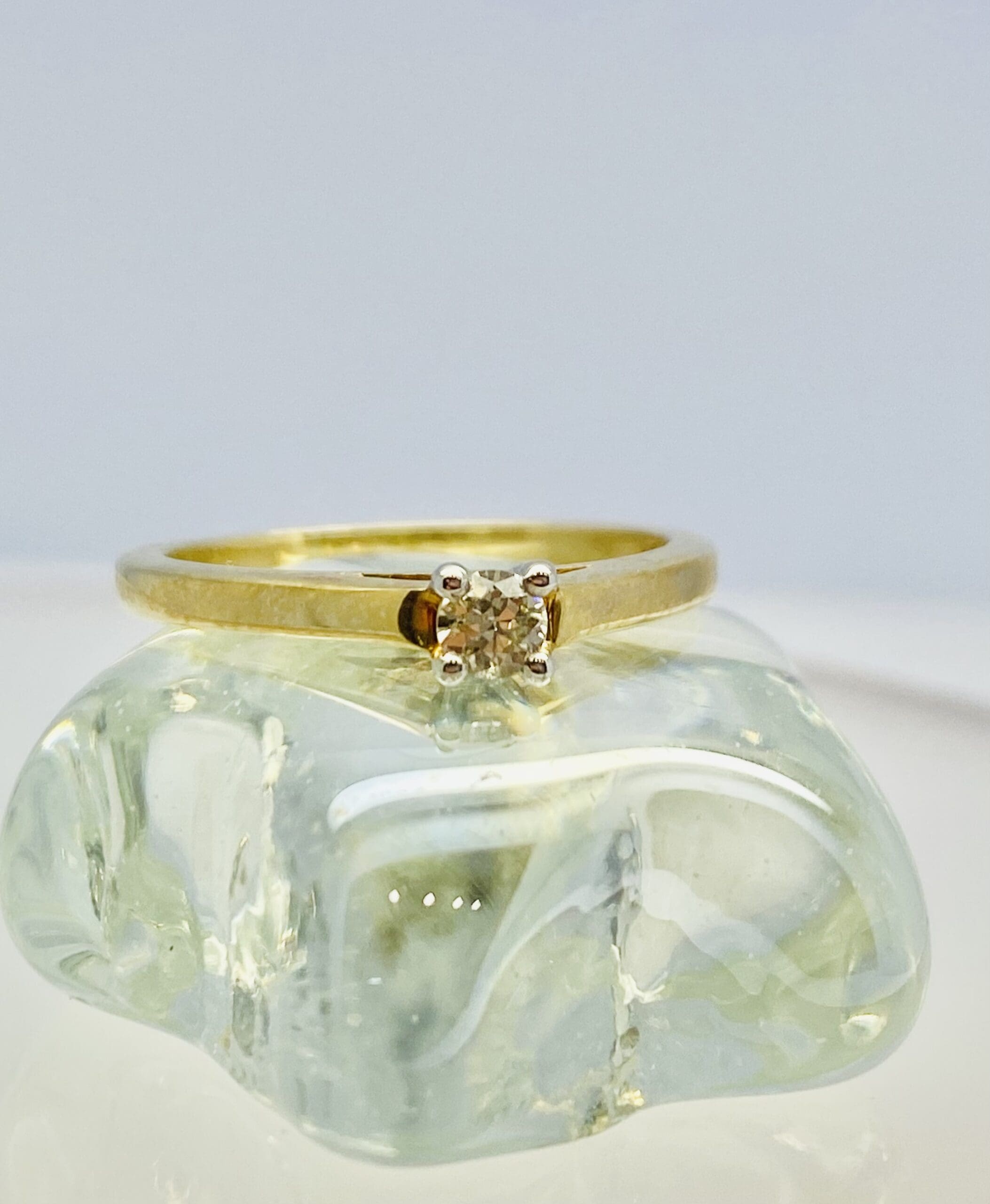 12200048 9ct Yellow Gold Diamond 0.12ct Solitaire Engagement Ring