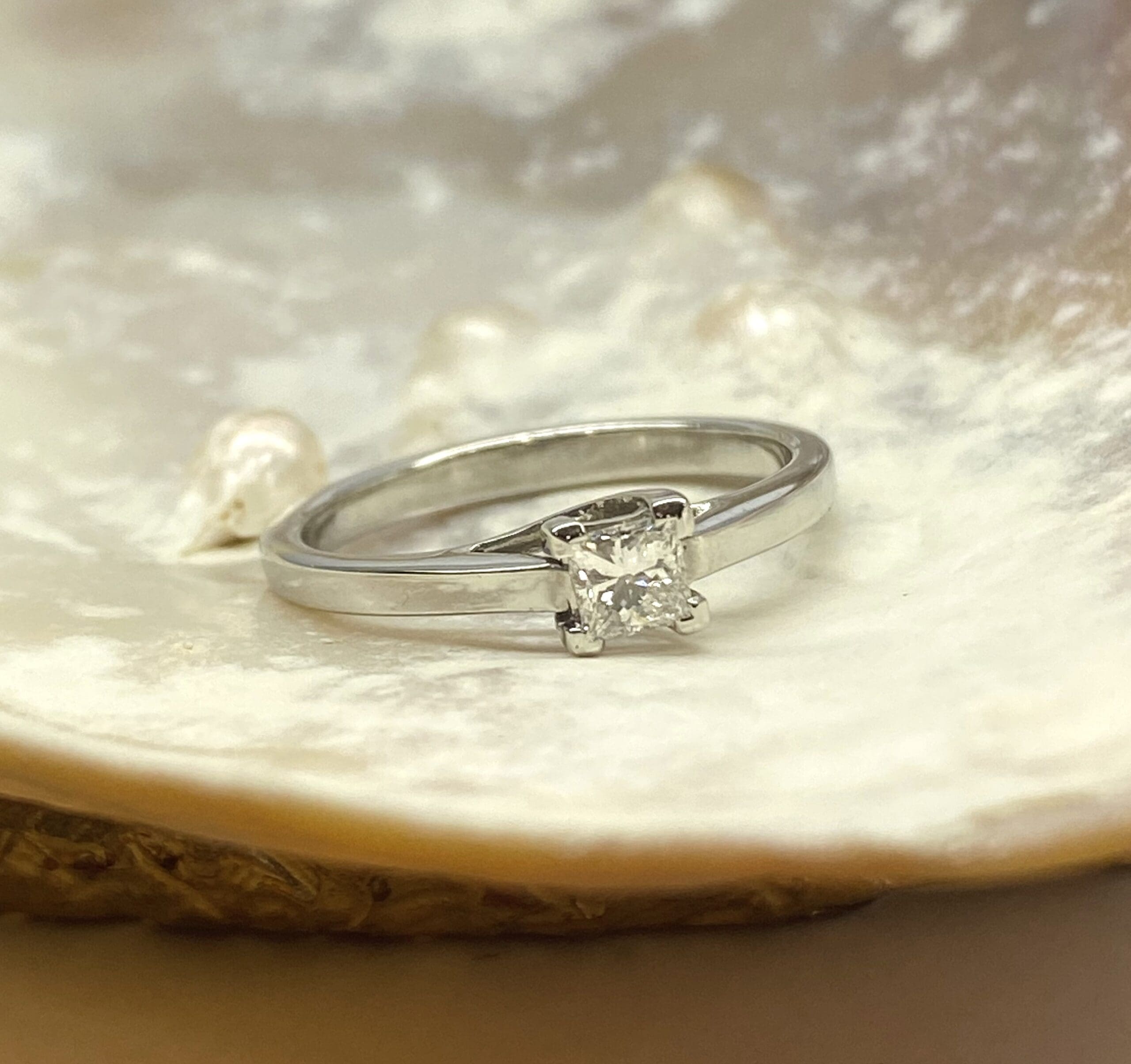 12600108 Platinum And Diamond 0.25ct Solitaire Princess Cut Engagement Ring - Image 4