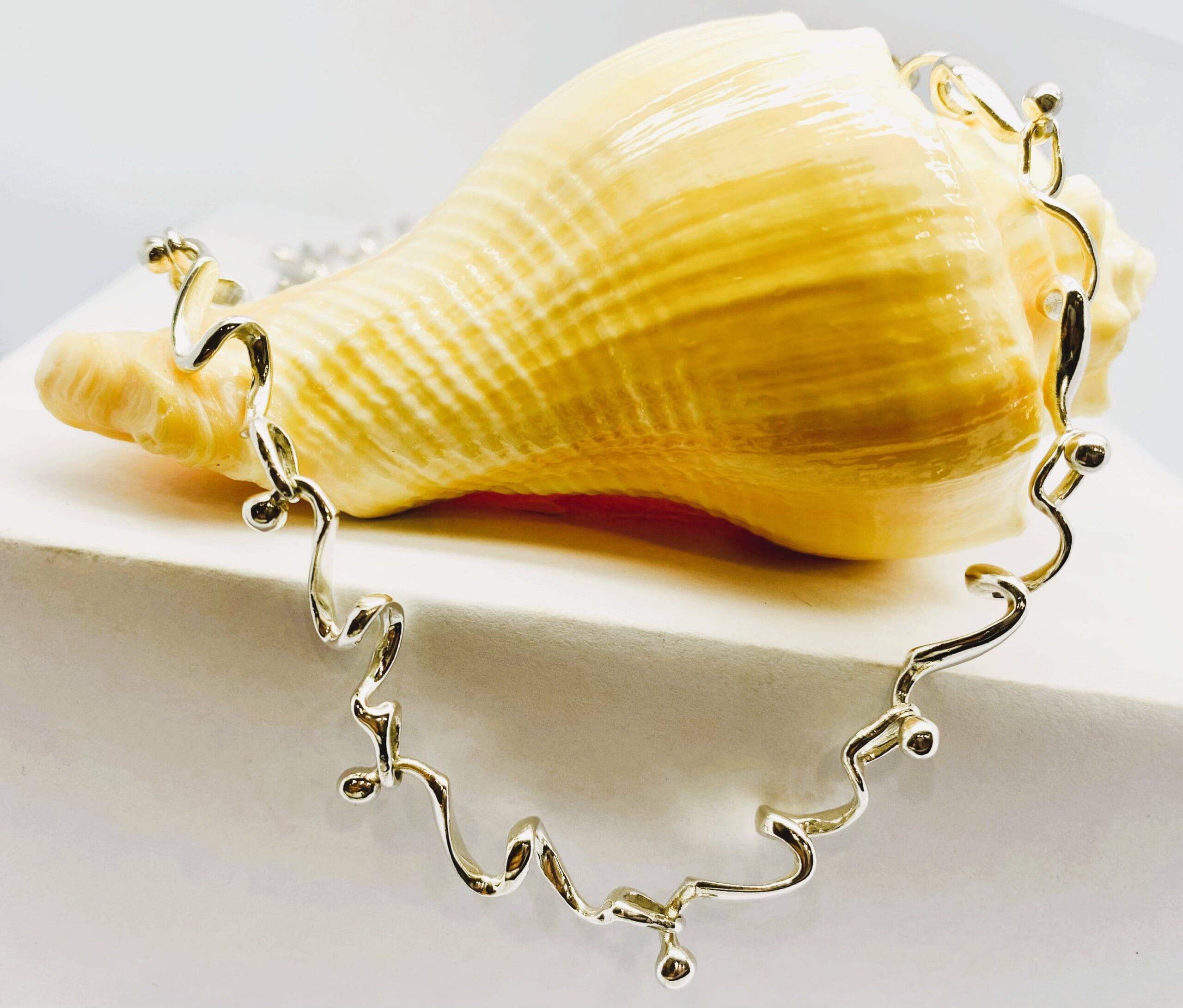 22100230 925 Sterling Silver "Squiggle" Necklace 18 Inch
