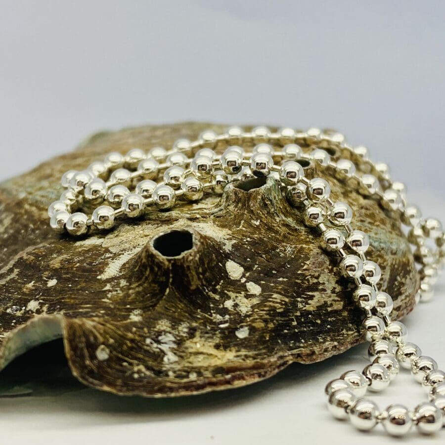 21100267 Silver Ball And Tube 18 Inch Chain